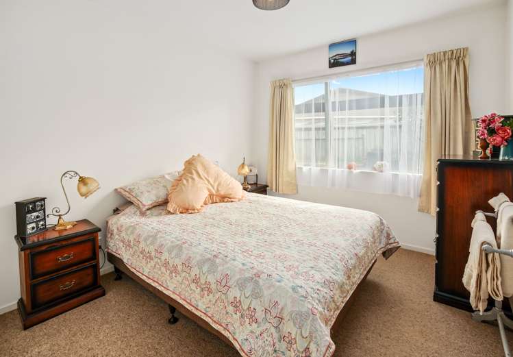 68 Kingsford Drive Stoke_22