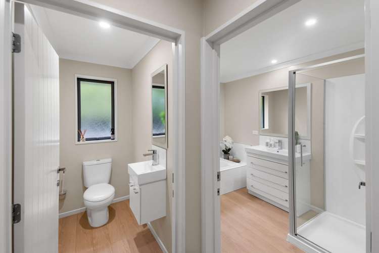 100 Mcmahon Drive Aidanfield_17