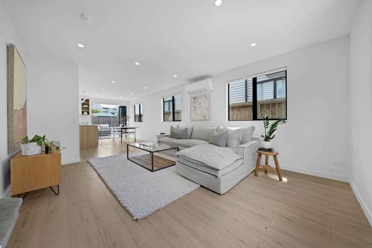 7E Walsall Street Avondale_1