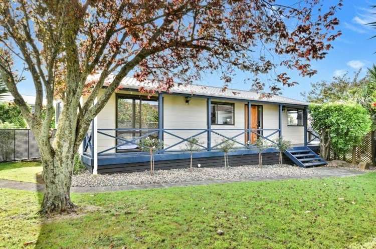 11 Hadley Wood Drive Wattle Downs_5