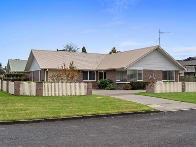 Peaceful Living on a Prime Street