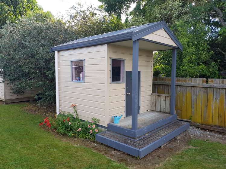 3 Toutouwai Terrace Levin_13