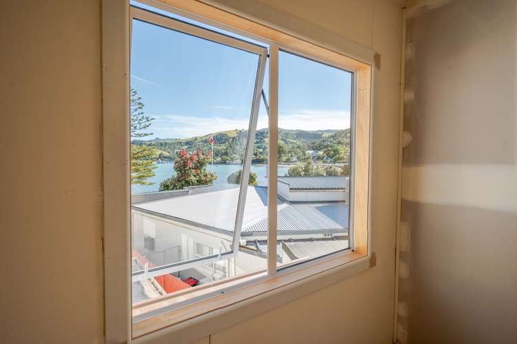 55 Beach Road Akaroa_30