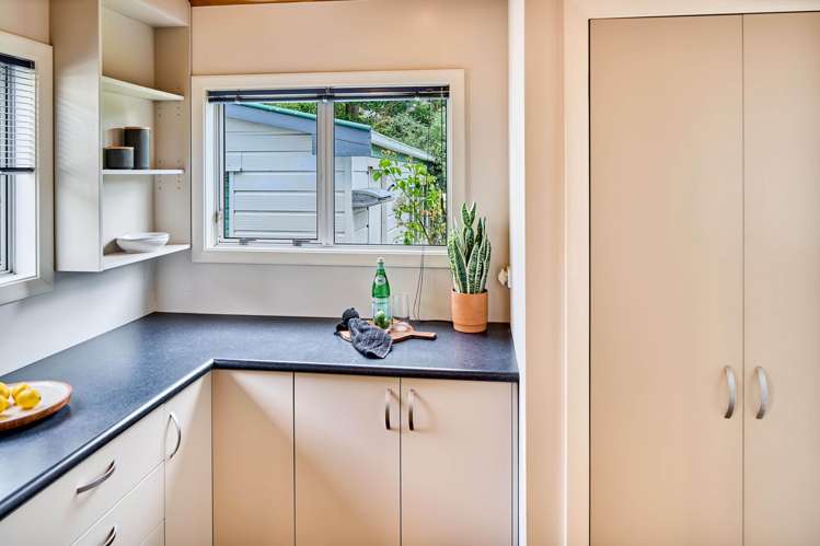 65 Bristol Square Lower Hutt_6