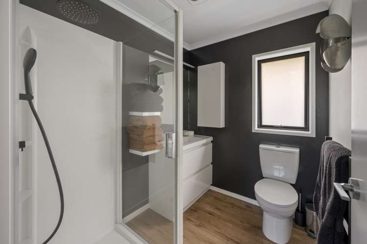 45 Kent Terrace Taradale_13