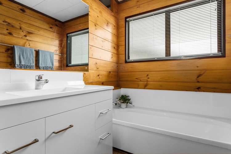 1/13 James Street Whakatane_11