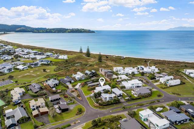 THE ULTIMATE FAMILY GETAWAY - BE IN FOR CHRISTMAS!