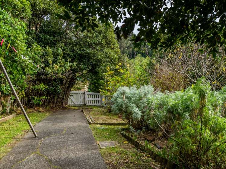 182 Hanson Street Newtown_17