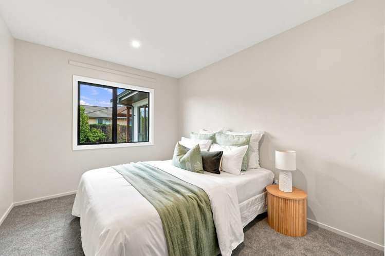 22 Kowhai Street Oxford_13