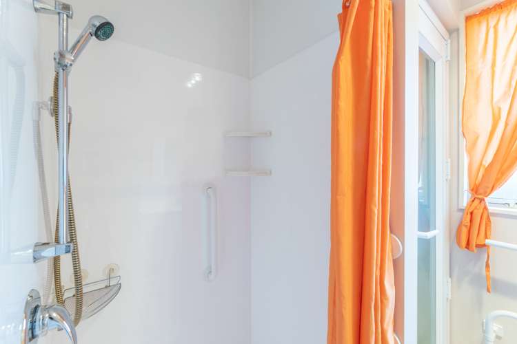 681 Main North Road Belfast_8