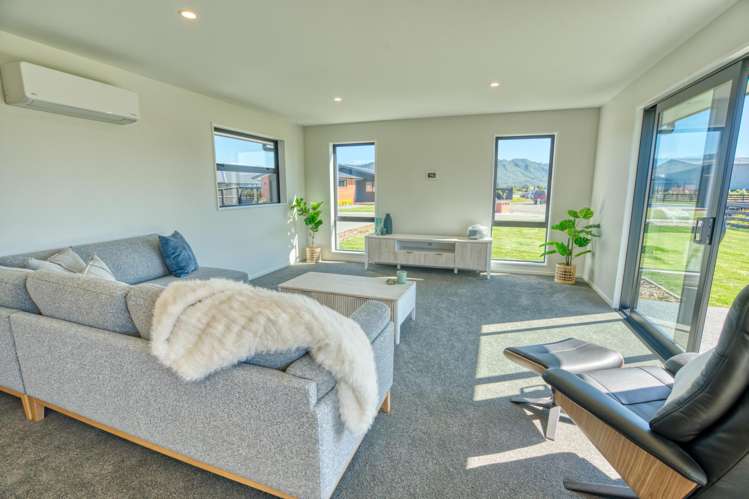 10 Hinau Crescent Kaiata_14