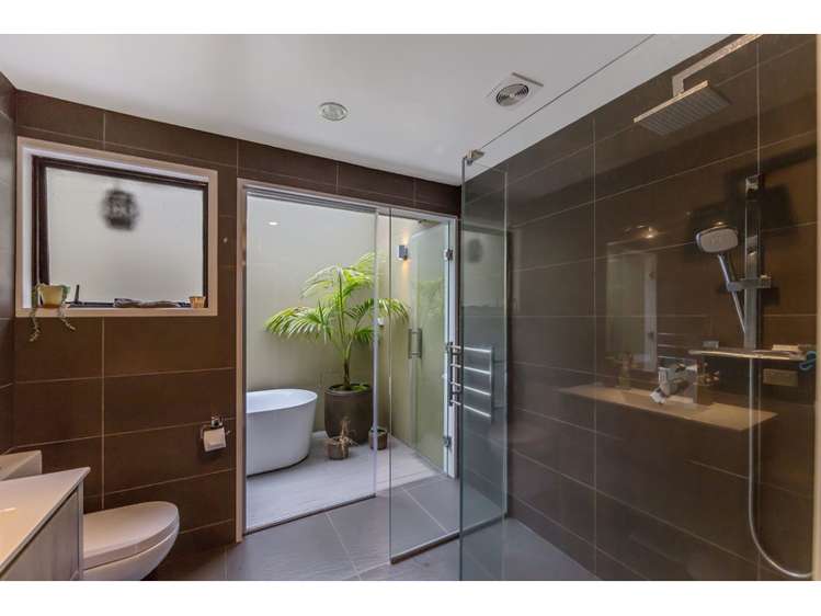 1/86 Braemar Road Castor Bay_8