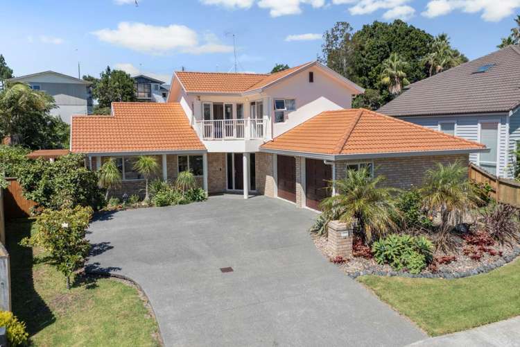 14 Margaret Henry Crescent_0