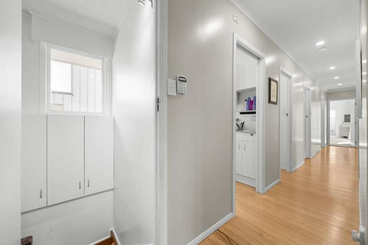 15 Glenside Avenue Pakuranga Heights_18