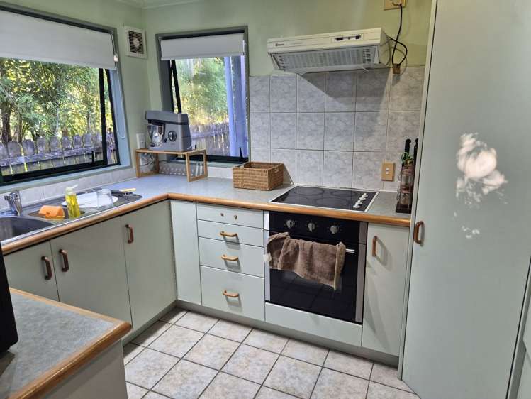 56A Taikata Rd Te Atatū Peninsula_5