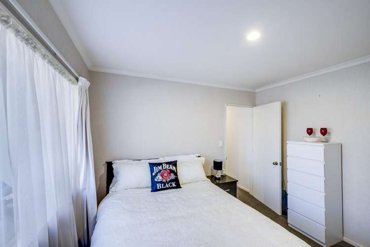 5a Park Lane Greenmeadows_10