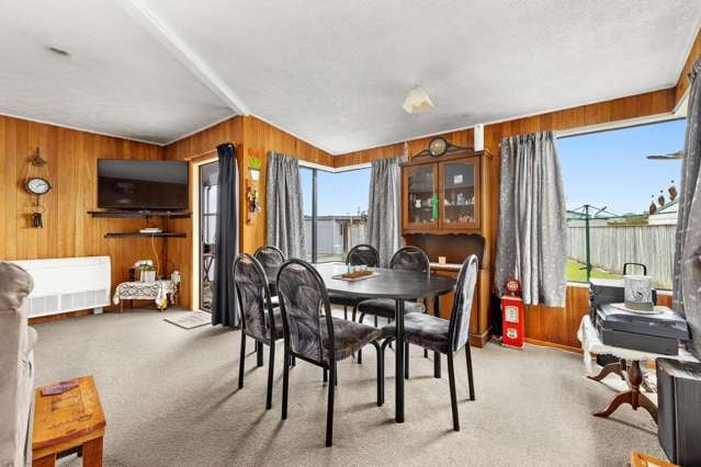 34 Frederick Street Carterton_2