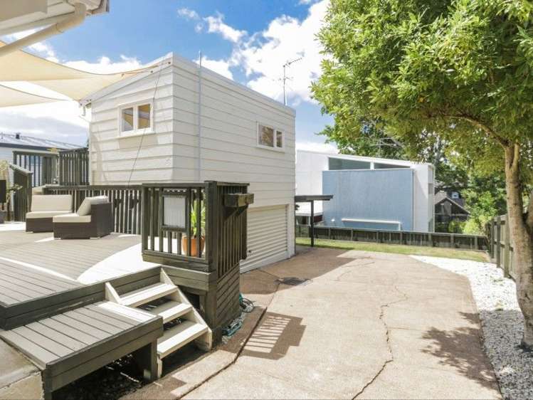 2/244 Meola Road Point Chevalier_17