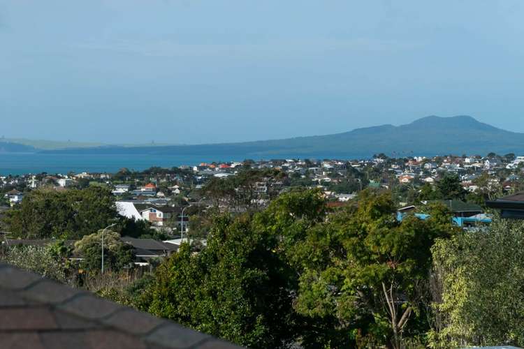 791 East Coast Road Northcross_13