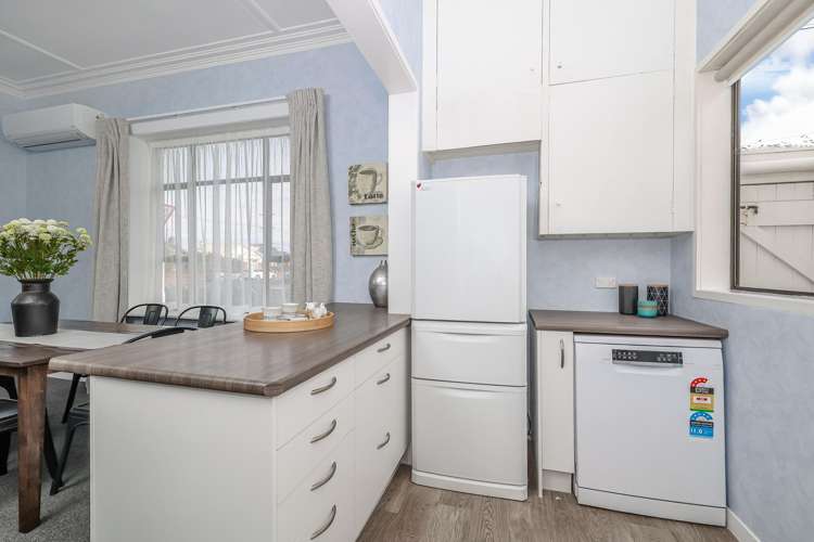 240 Bay View Road South Dunedin_3