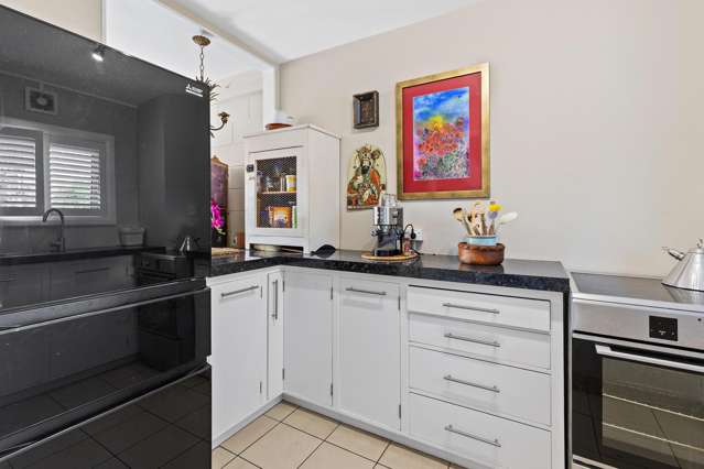 1/27 Buffon Street Waltham_3