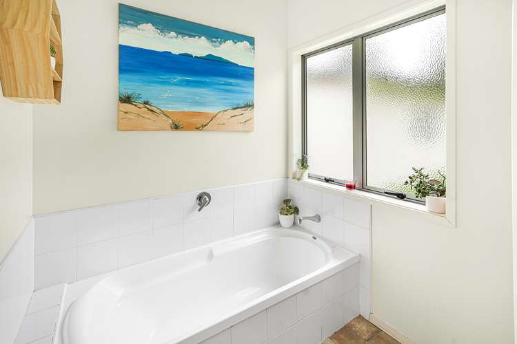 157 Raynes Road Rukuhia_18