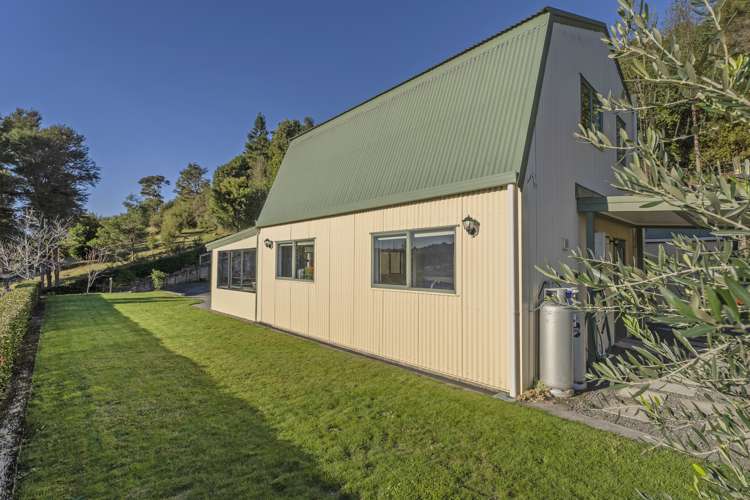 11 Patton Place Tairua_23