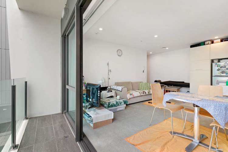 227/6 Dockside Lane Auckland Central_11