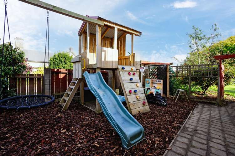 3 Ritchie Street Turnbull Thomson Park_22