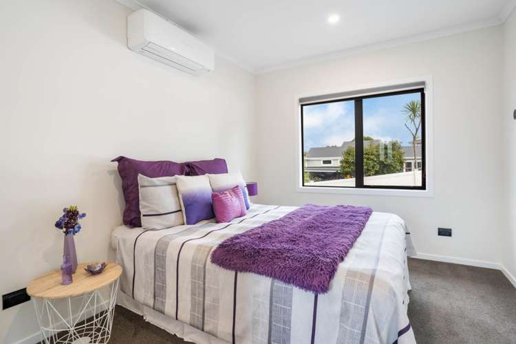 120 Golf Road New Lynn_15