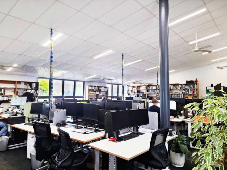 6 Basque Road Eden Terrace_5