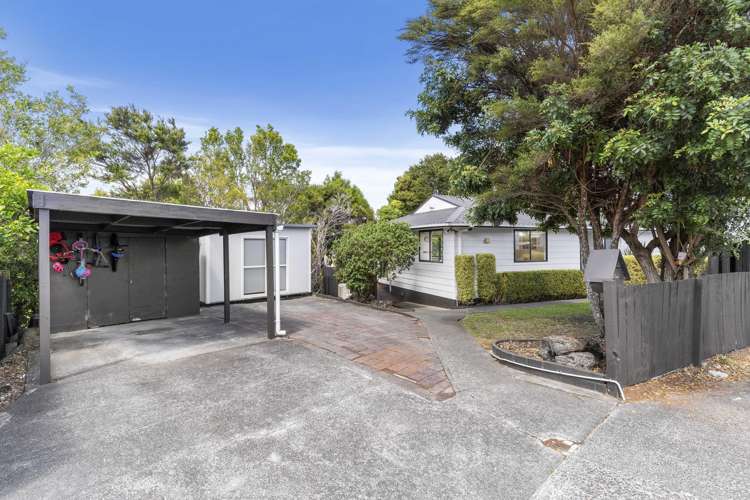 2/63a Colwill Road Massey_27