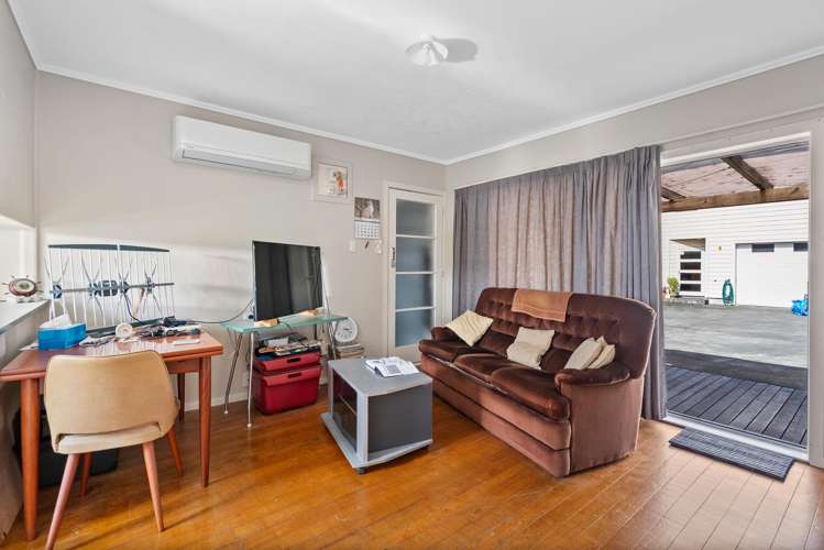 3 Whimp Avenue Onerahi_16