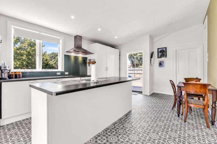 12 Harris Street Waitara_5