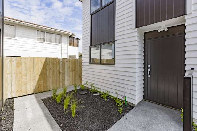 5/21 Alabaster Drive Papatoetoe_2