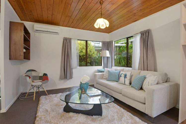 5/121 Bruce Mclaren Road Henderson_5