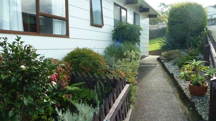 106a Grafton Road Thames_21