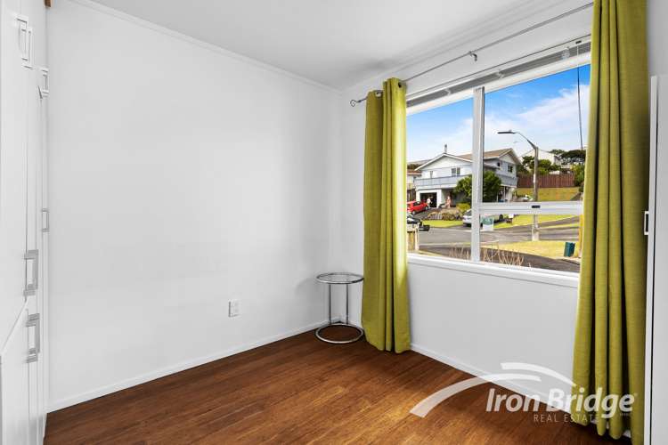 21 Celeste Place Totara Vale_4