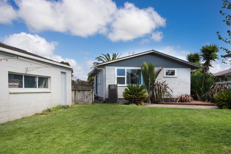 36 Deanwell Avenue Deanwell_13