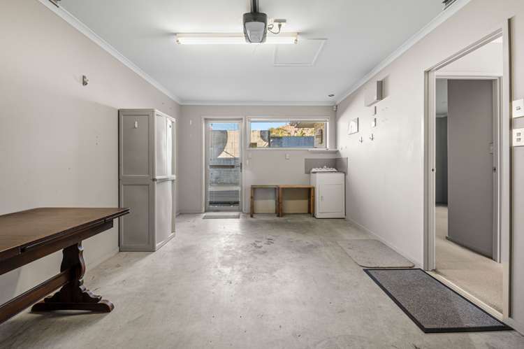 13c Lytton Street Glenholme_15