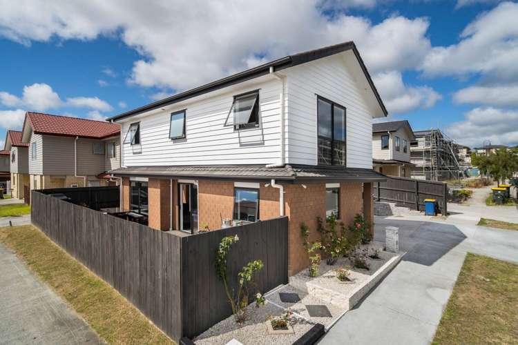 10 Millcroft Lane Ranui_16
