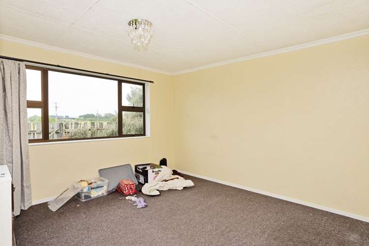 143 Black Road Otatara_23