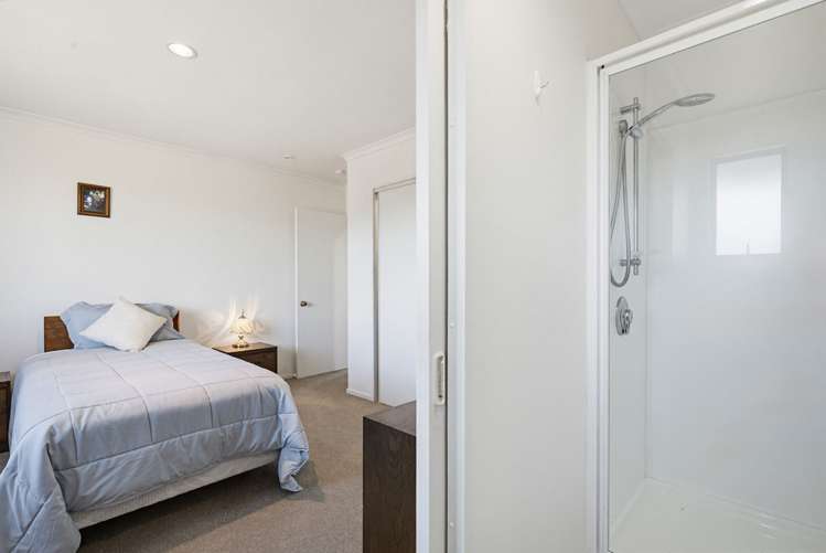 3 Burleigh Road Redwoodtown_14