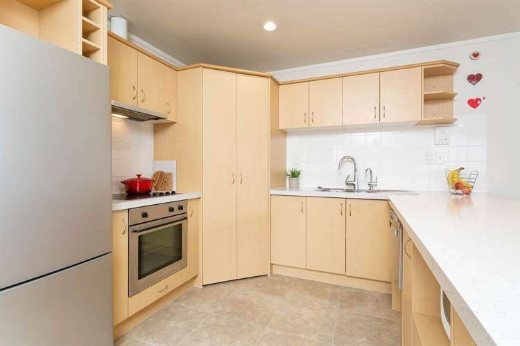 GH/127 Grafton Road_5