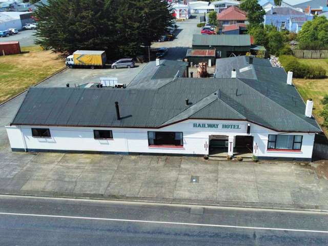 Otautau Railway Hotel King Street Otautau_1