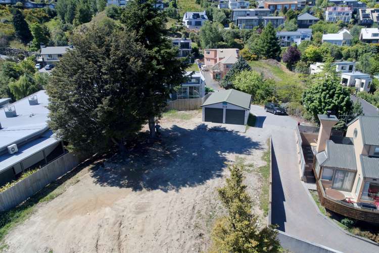 8 Kent Street Queenstown_19