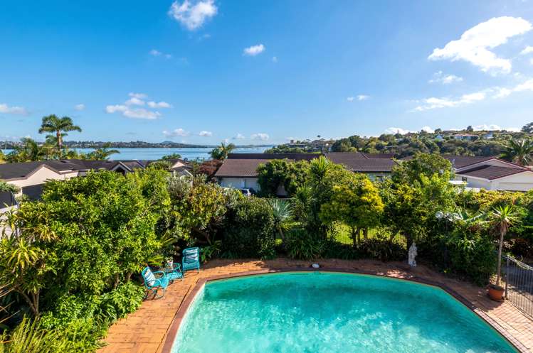 114 Bramley Drive Farm Cove_7