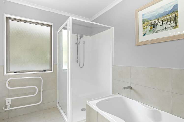 50 Evergreen Crescent Trentham_9