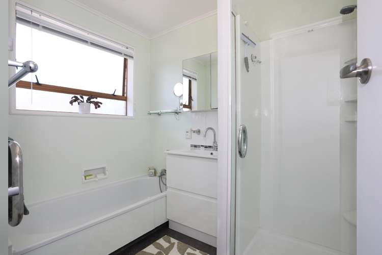 21 Flower Street Bulls_12