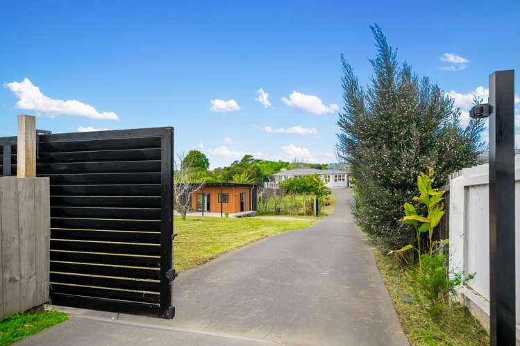 5A & 5B Waipouri Road Mangere_28